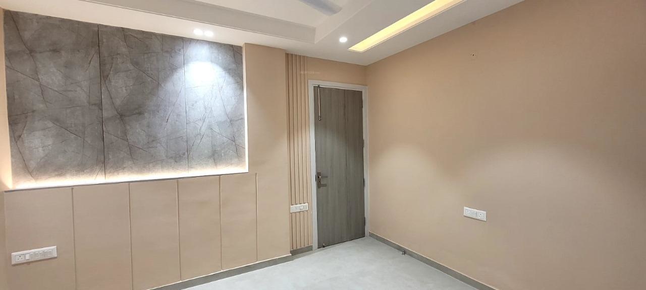  sahara luxury homes Dining Area