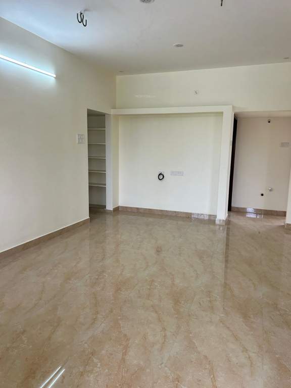  meera saravanam Living Area