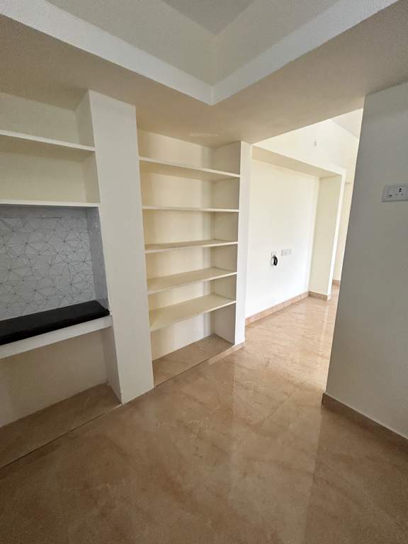  meera saravanam Living Area