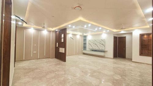  luxury-floors Living Area