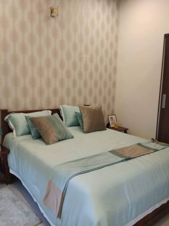  courtyard phase 2 Bedroom