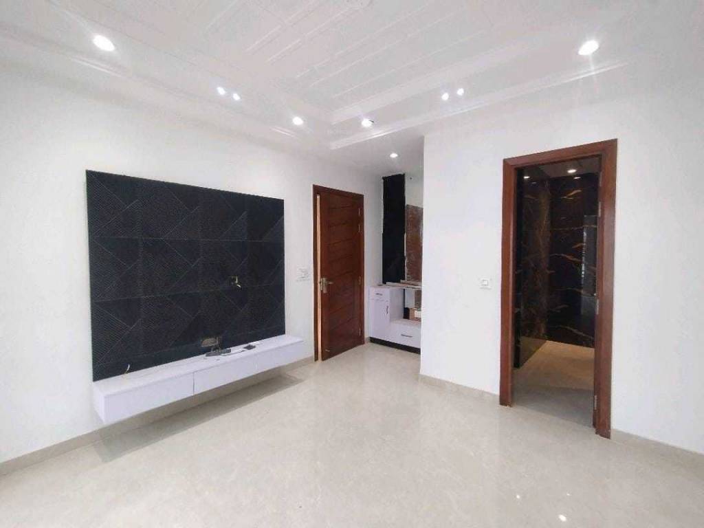 ultra luxury floors Bedroom