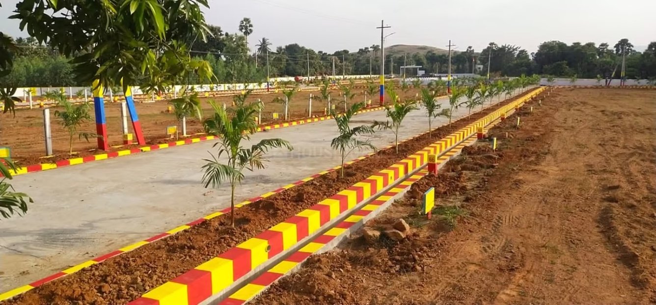  akr garden city ii Plot