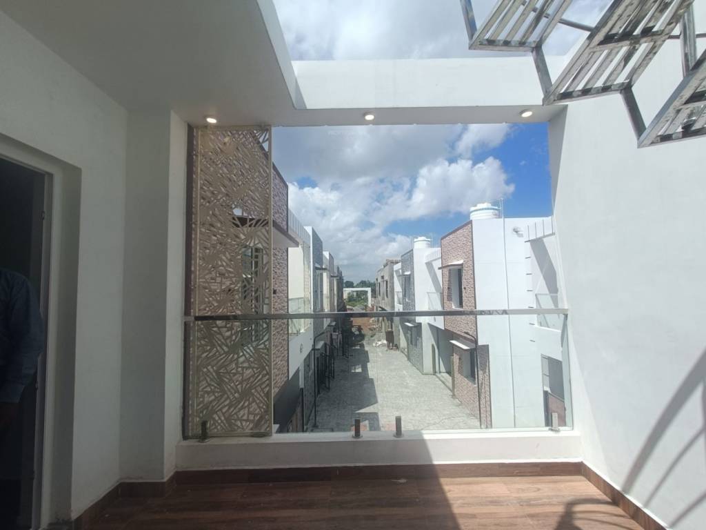  anugraha phase i Balcony