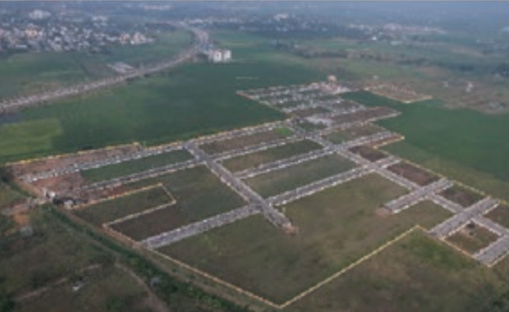  fortune-green-vistaraa Plot