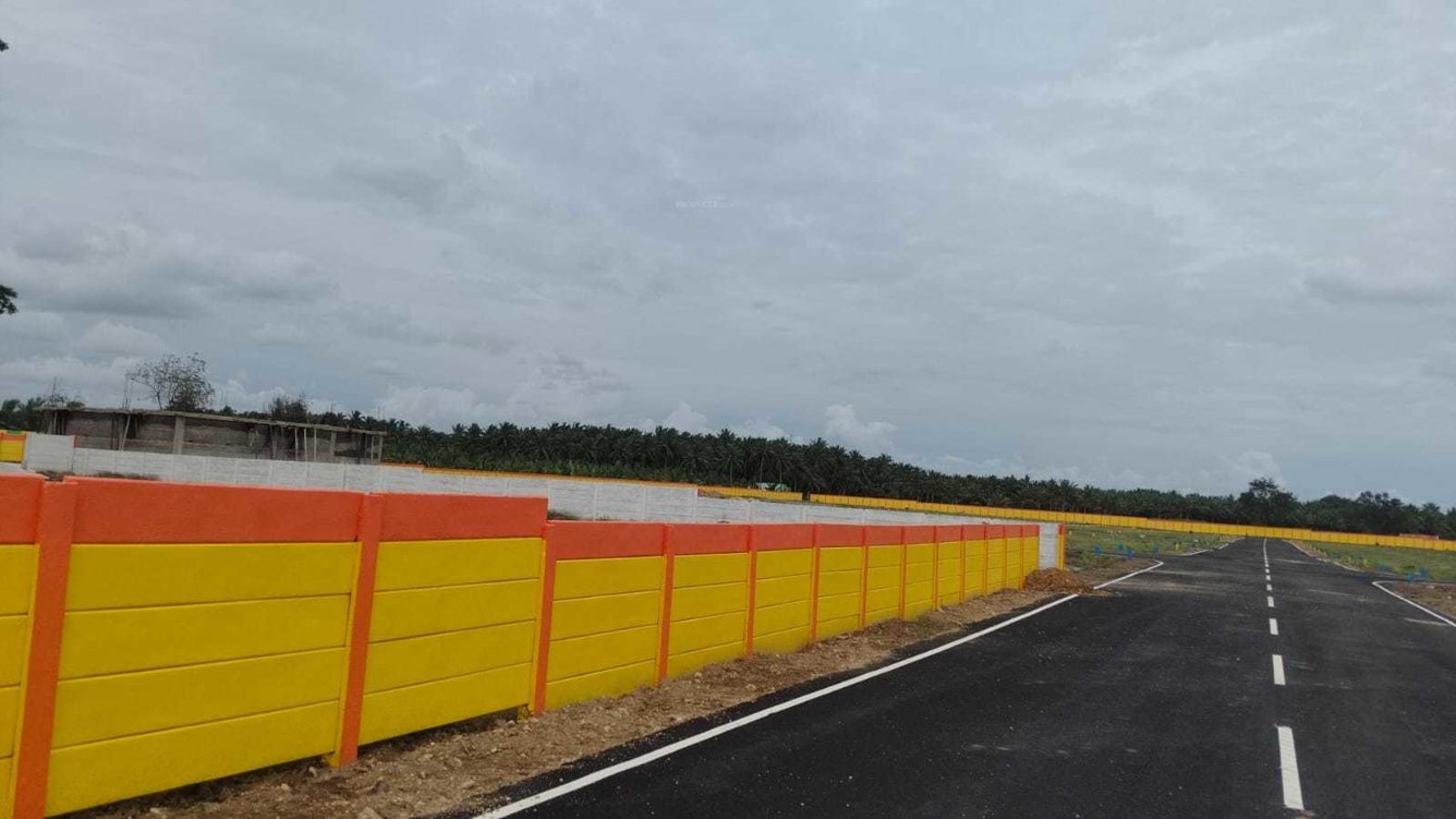 subramaniya avenue Plot