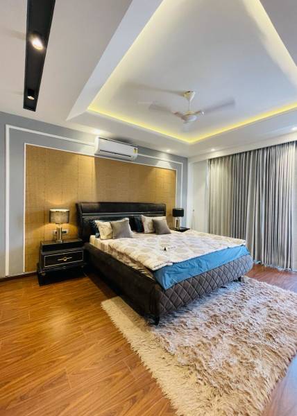  luxury-builder-floors Bedroom