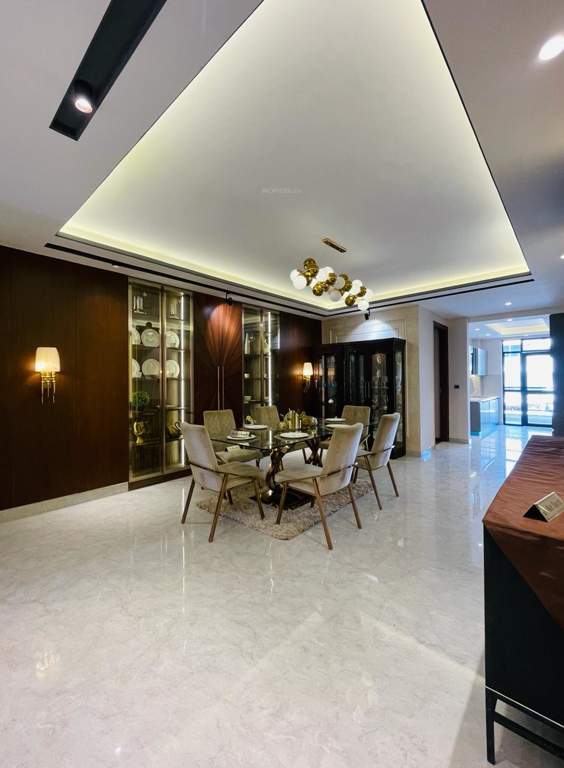  luxury builder floors Dining Area
