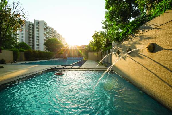 centria Swimming Pool