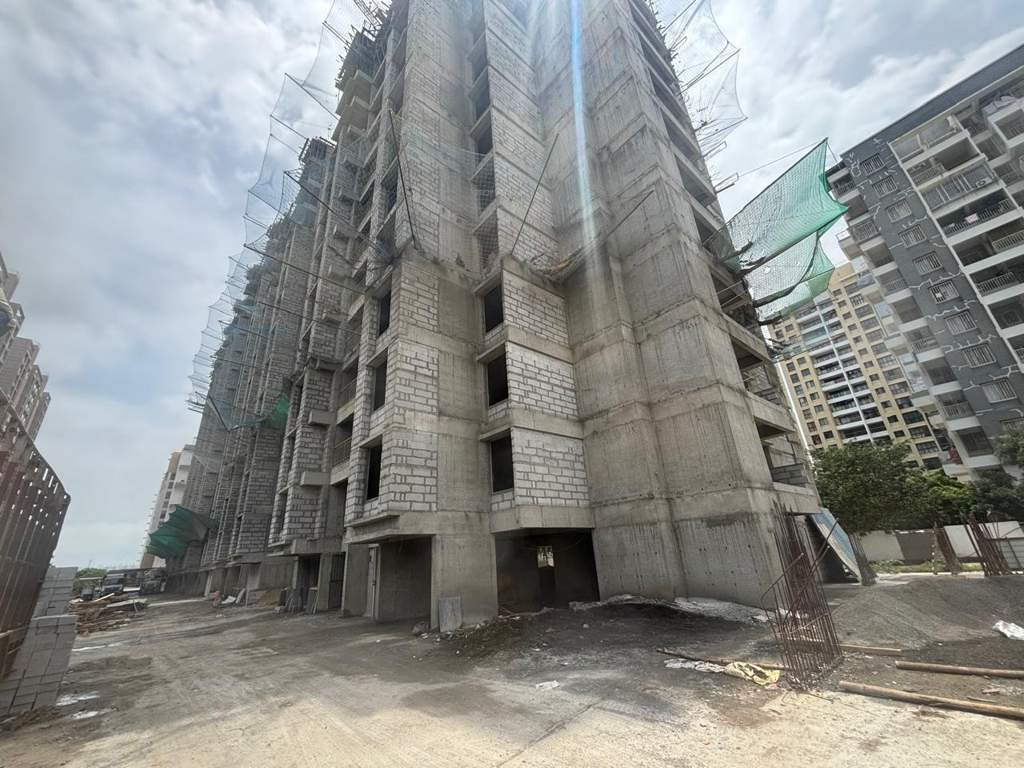  the skylark Construction Status July 25