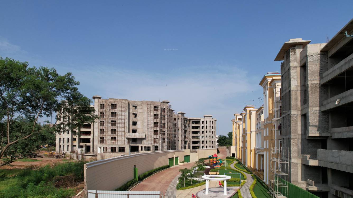 noor us sabah residency Construction Status Oct 24