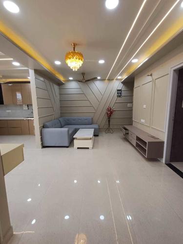  royal-crysta-i Living Area