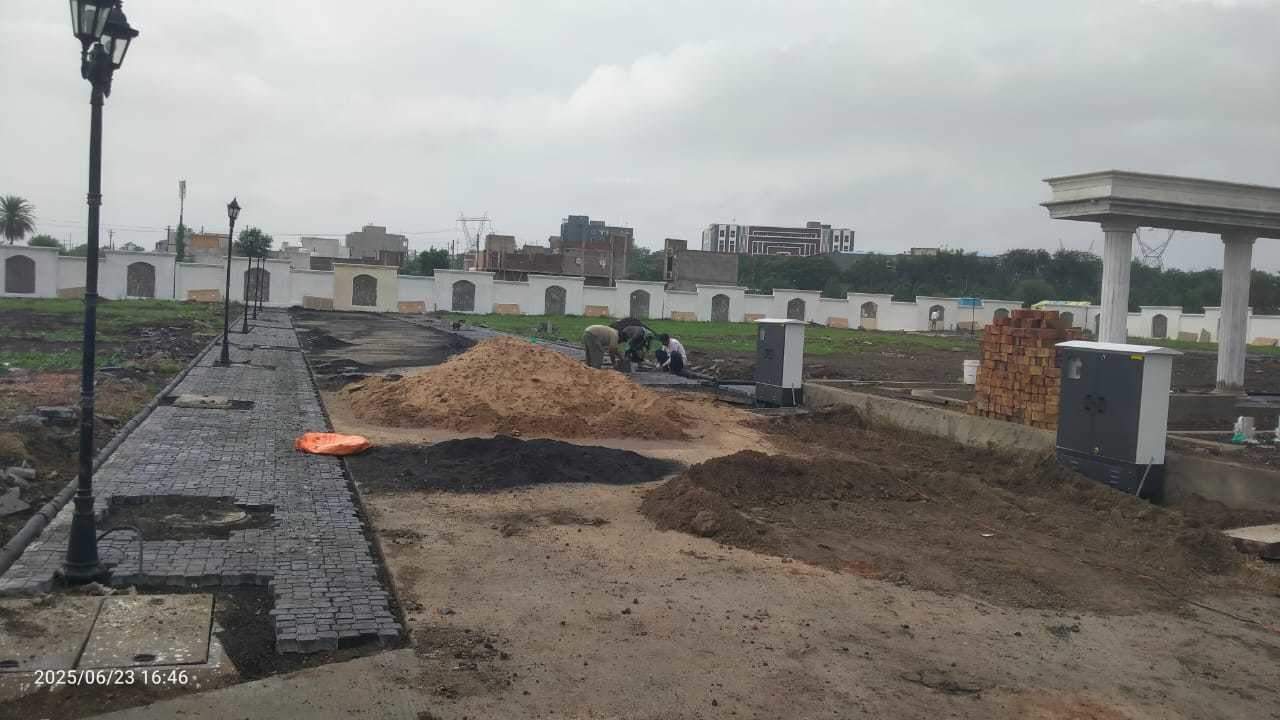  ras enclave Plot