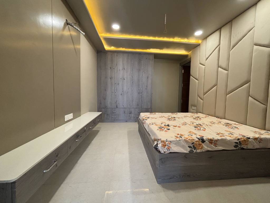  royal regaliya Bedroom