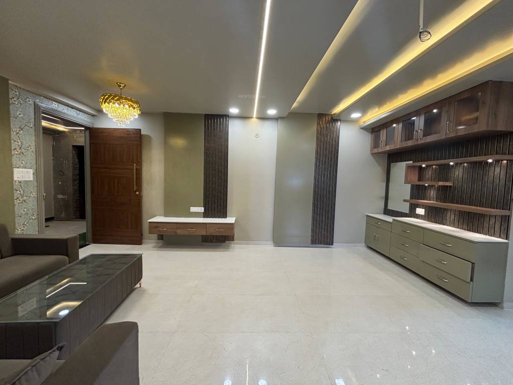  royal regaliya Living Area