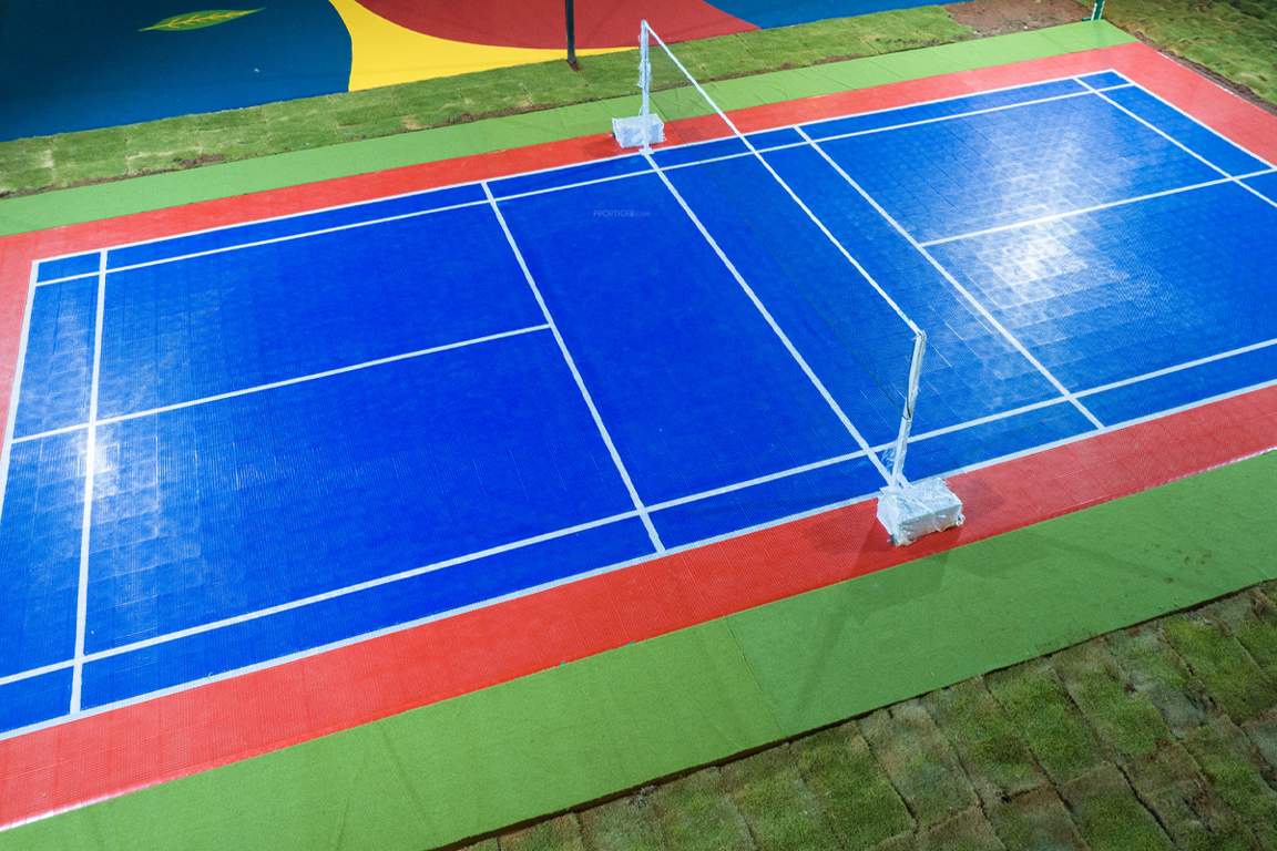 iyra anantha Badminton Court