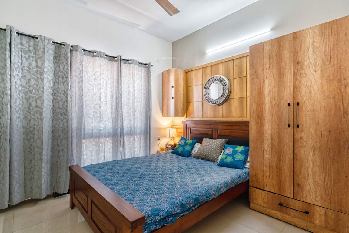  urban village Bedroom