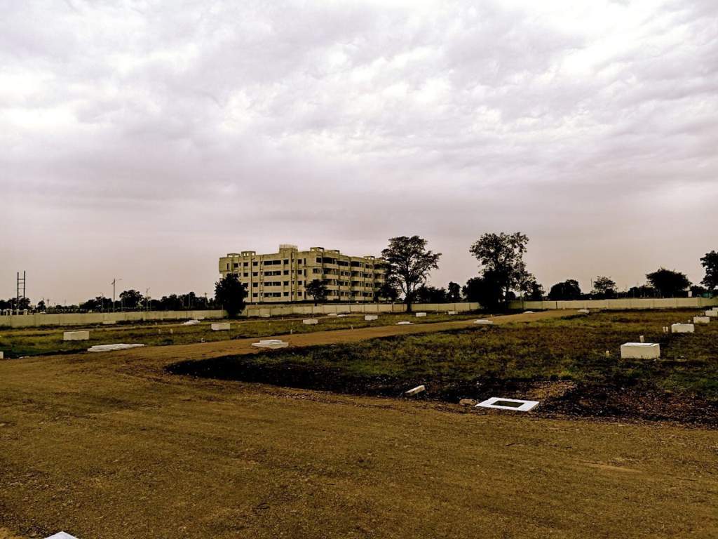  maroti park Plot