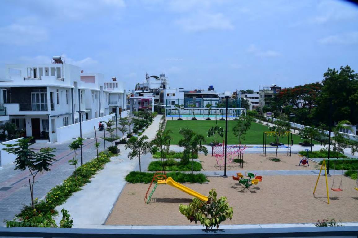  ekantam Children's play area