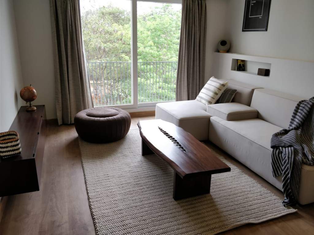  leaves and lives Living Area