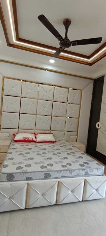 ultra luxury floors Bedroom