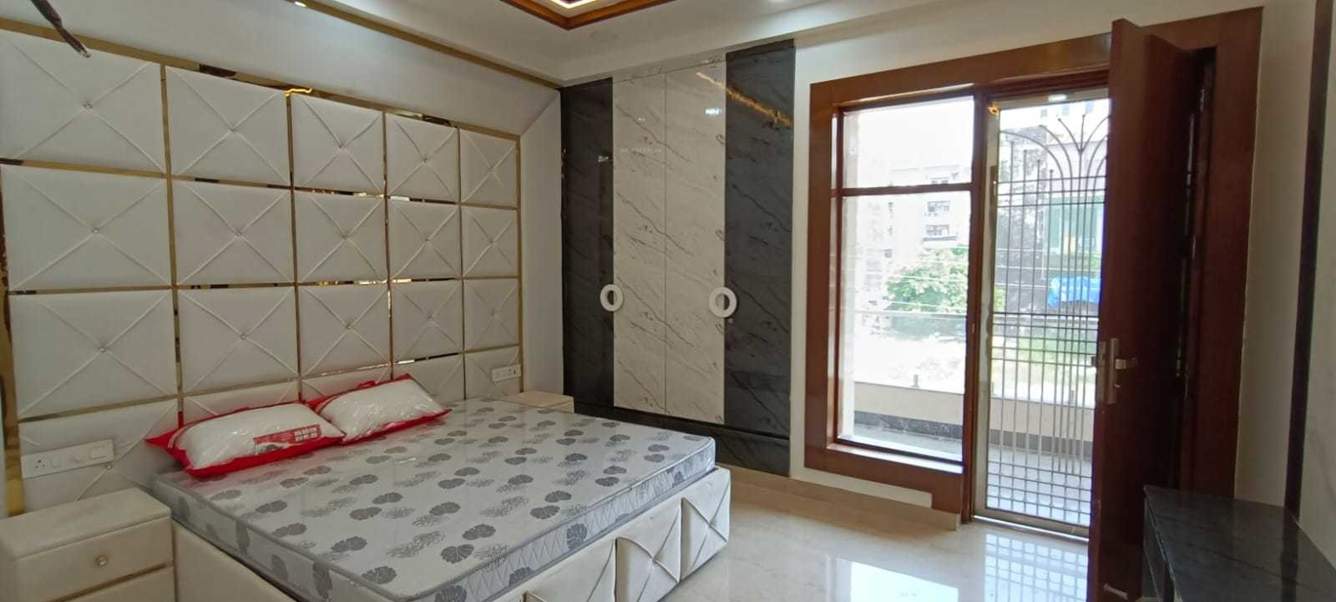 ultra luxury floors Bedroom