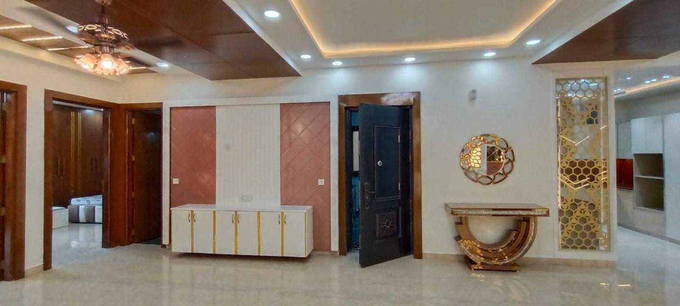 ultra luxury floors Living Area