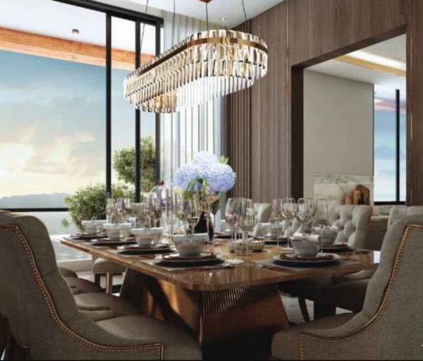  the-majesty Dining Area