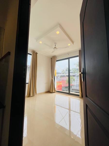 Bedroom alora Bedroom