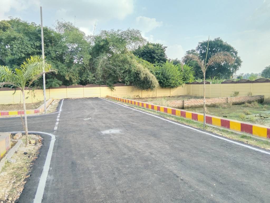  grihpati vistar Plot