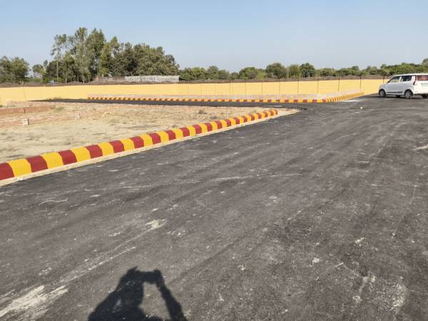  grihpati-vistar Plot