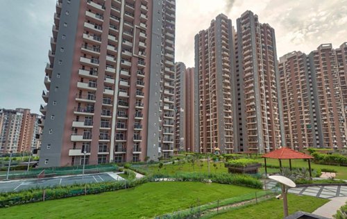  towers-i-and-j-r-g-luxury-homes- Elevation