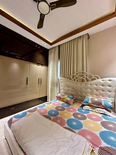  greater-faridabad-luxury-floors Bedroom