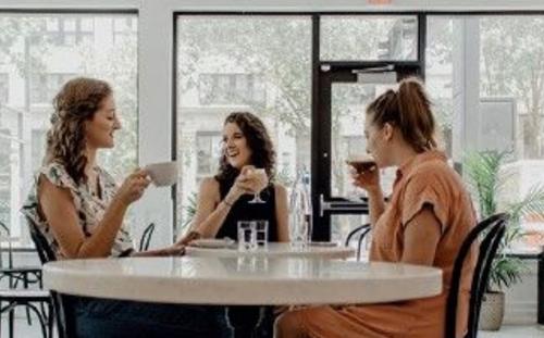 Cafeteria rg-luxury-homes-tower-g-&-h- Cafeteria