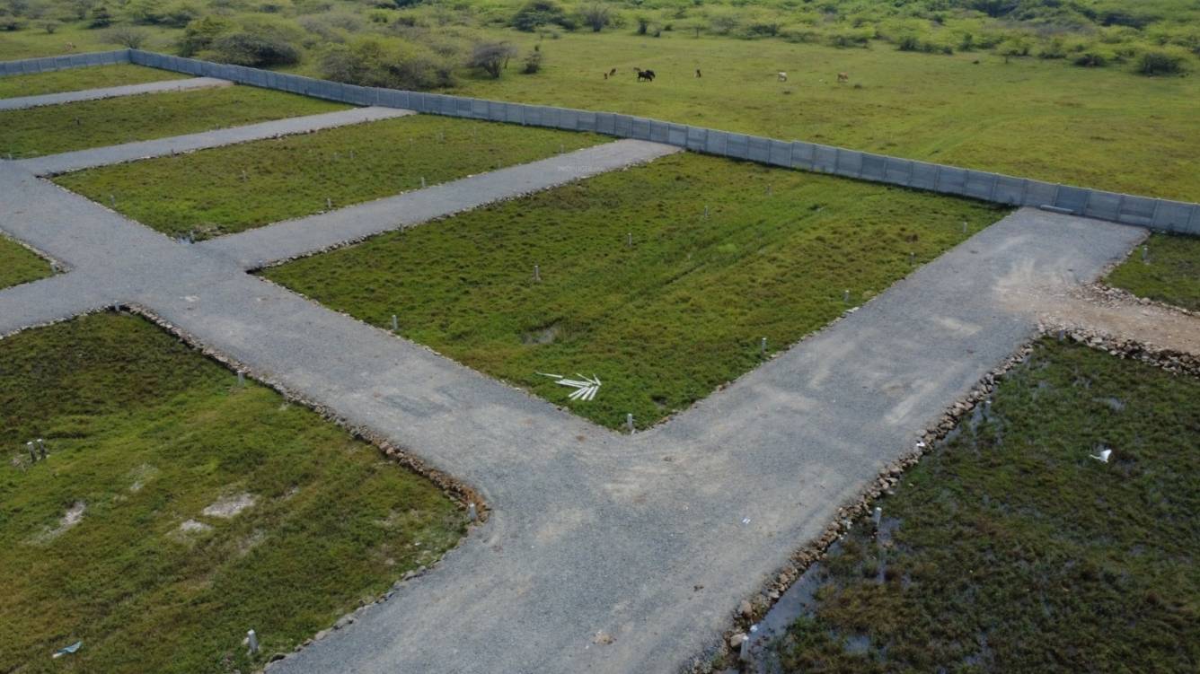  akash garden phase 3 Plot