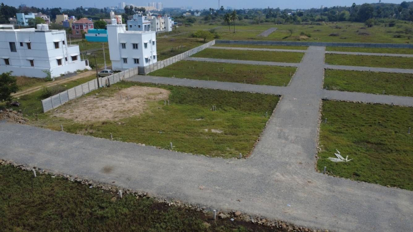  akash garden phase 3 Plot