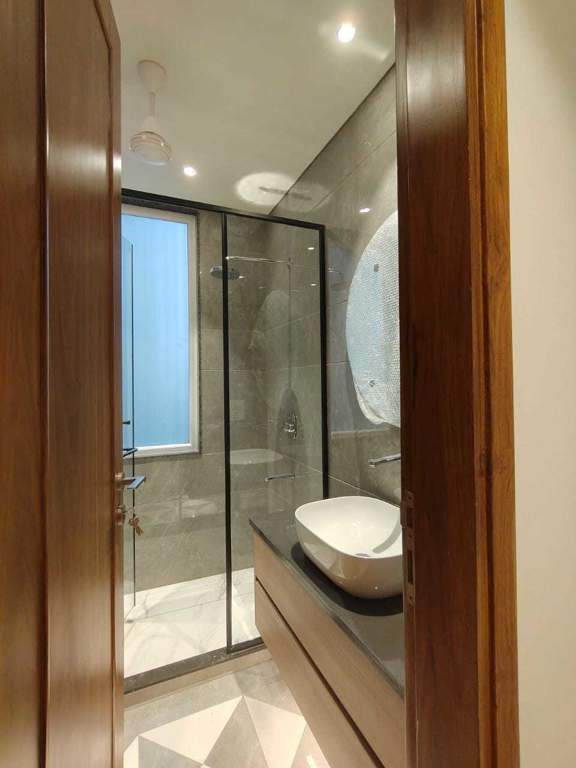  luxury floors sushant lok 3 Bathroom