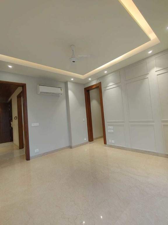  luxury floors sushant lok 3 Bedroom