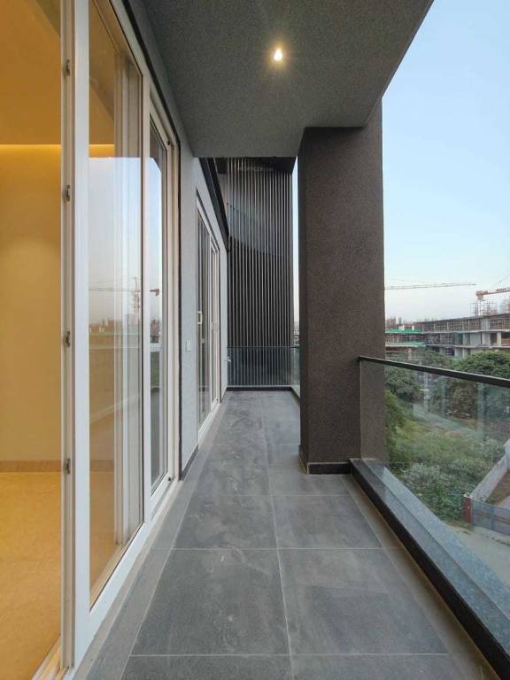  luxury floors sushant lok 3 Lobby