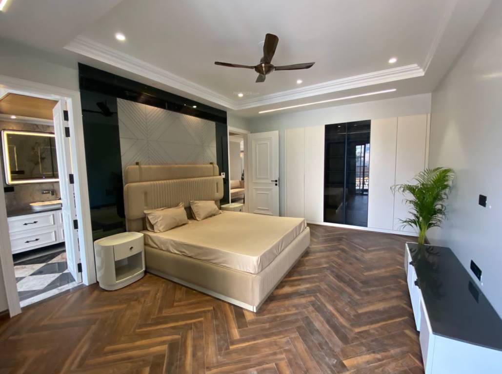  luxury floors Bedroom