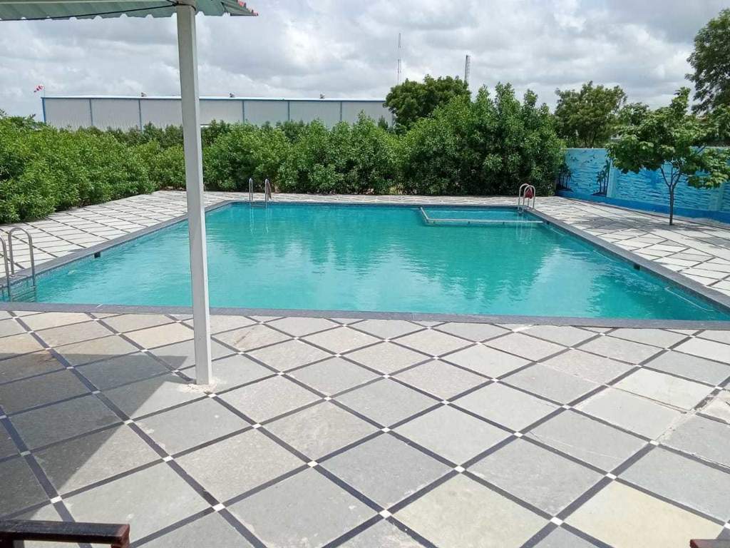  global city vi Swimming Pool