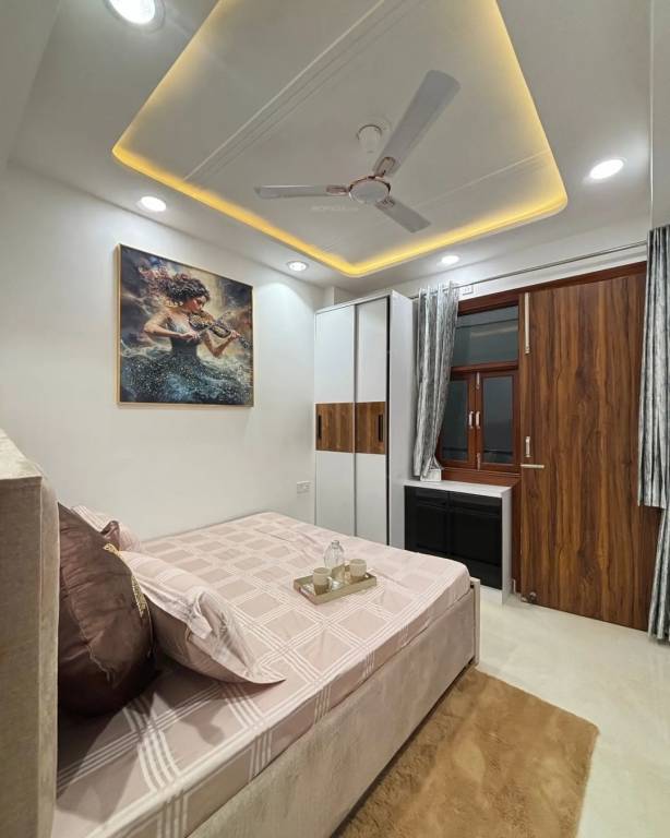  dpx lavish homes Bedroom