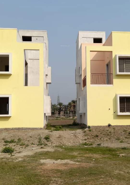  new royal enclave New Royal Enclave Construction Status March 21