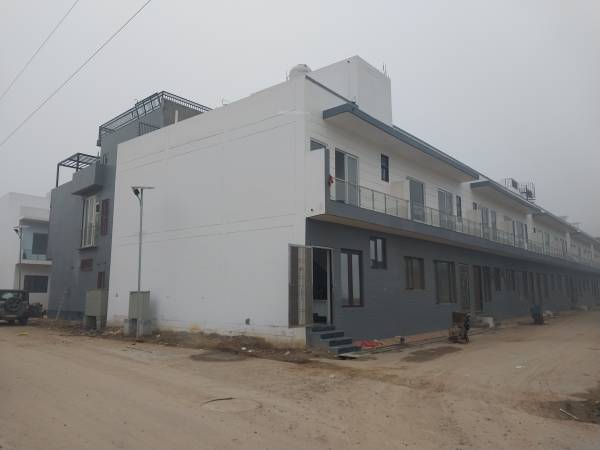 constructionStatus of Real Homez Green Villa 2