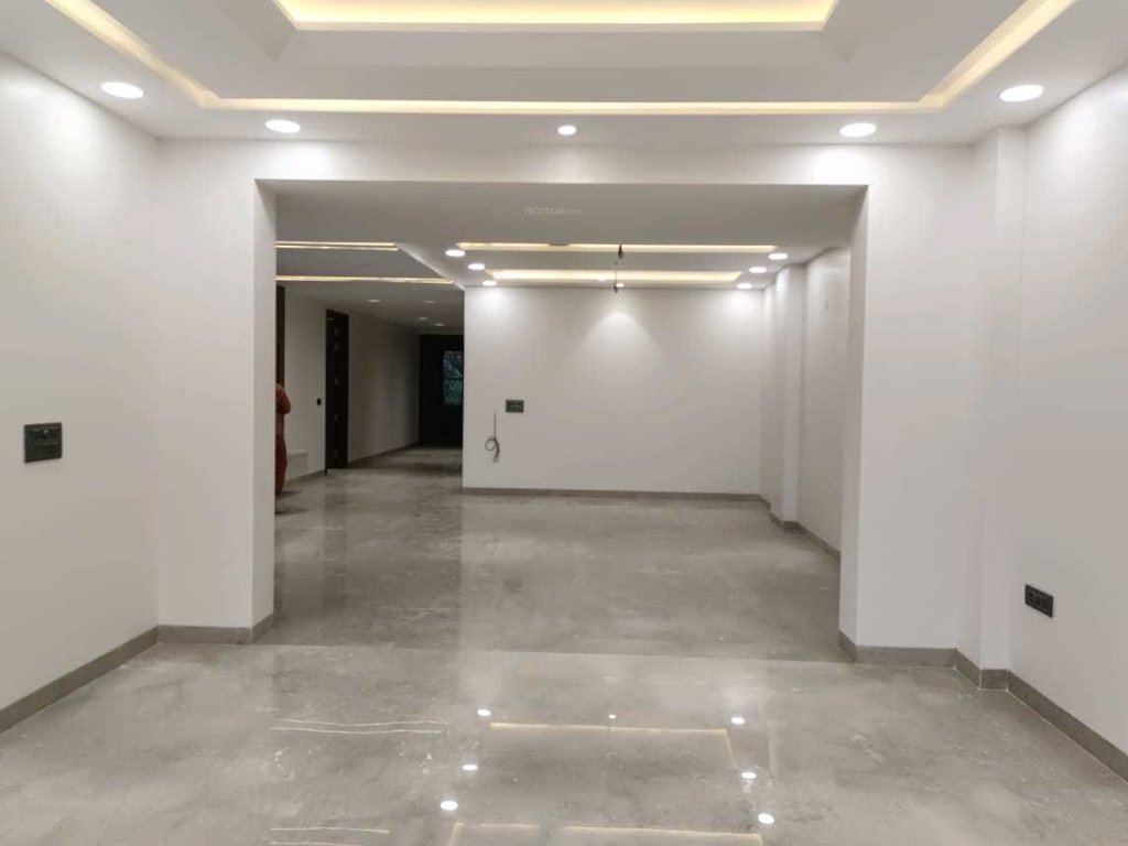 j r builder floors Living Area