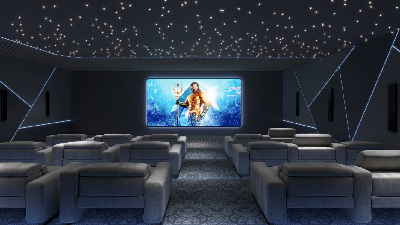  eiffel towers Others