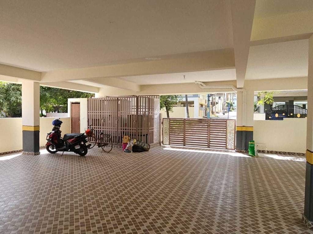  golden grave Car Parking