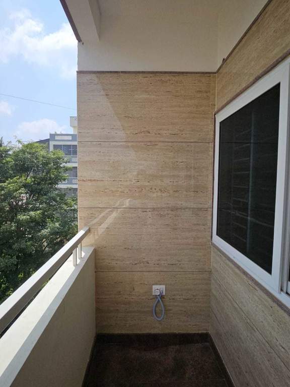  golden grave Balcony