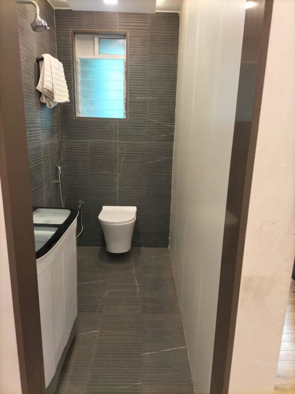  green square phase ii tower 1 and 3 Bathroom