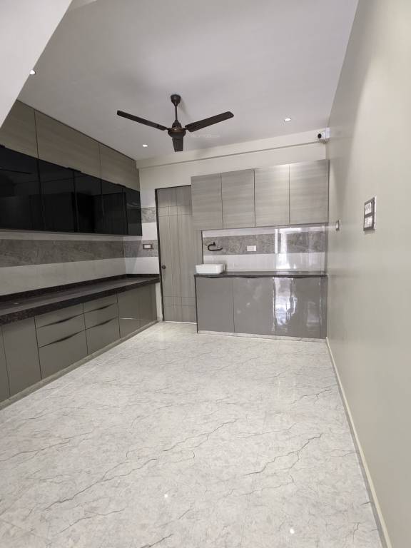  white paradise Kitchen